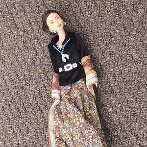 Barbie Collectibles - Princess of the Navajo Barbie Doll - Never Played With